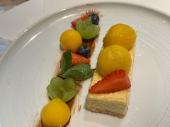 -港丽餐厅(来福士店)