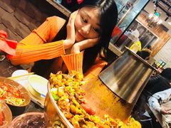 -巴四老城区炭火蛙锅(张江店)