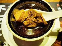-胡桃里音乐餐厅(陶溪川店)(川湘赣菜·世界百大酒庄直供红酒·音乐表演)