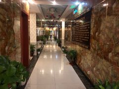 -尊足养生·影院足道·主题spa·采耳(浦江店)