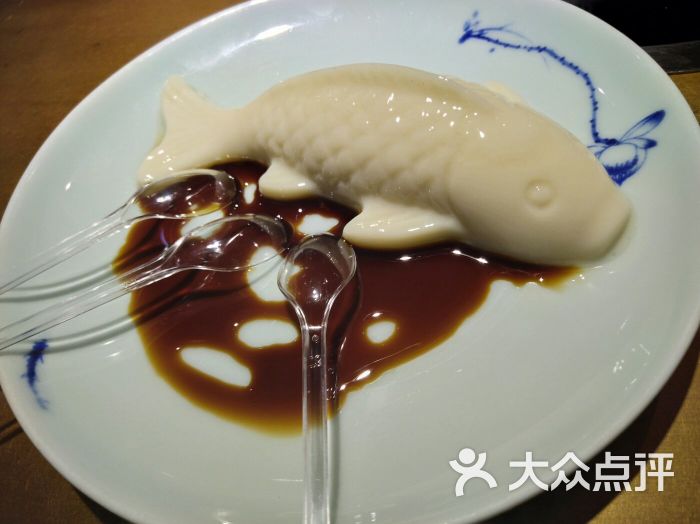 鱼夫人鲜鱼料理(香港广场淮海中路店)图片 - 第1张