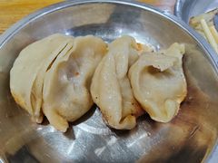 -黄阿姨锅贴大王(万航渡路店)