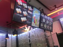 -小杨生煎(金山百联购物中心3楼店)