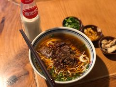 -矮子粉店1985·长沙米粉(湘春路店)