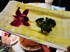 -犇鼎牛潮汕牛肉火锅(新辰里学清路店)