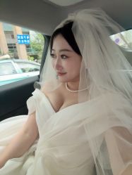 -拉瑞娜LaReine婚纱礼服高级定制