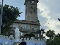 -芽庄大教堂