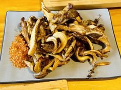 炸菌子-勺子米线·云南传统小吃市集(四方街店)