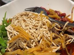 -小厨娘绣中淮扬(总统府大行宫店)