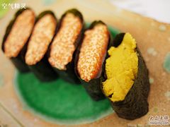 芝士飞鱼子军舰&nbsp;海胆军舰-板长寿司(海港城店)