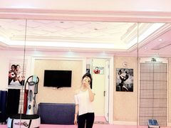 -思迈威健身(积玉桥万达店)