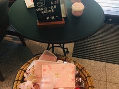 -星巴克(深圳欢乐颂店)