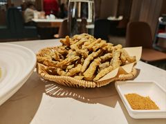 干炸鲜蘑-燕郊烧鸽子(酷车小镇店)