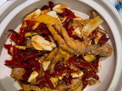 -费大厨辣椒炒肉(高铁吾悦广场店)