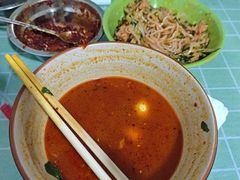 -三胜街田庆辉田记米线