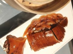 “酥不腻”烤鸭-小大董·烤鸭(观景餐厅·南京西路店)
