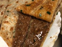 -溢心园香河肉饼总店