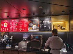 -星巴克臻选(国贸商城首店)