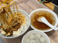 -辣辣小吃豆花米线(大观篆新农贸市场店)