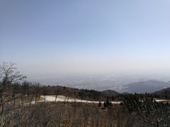 -鬼笑石后山停车场