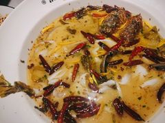 -江渔儿酸菜鱼(万科东荟城店)