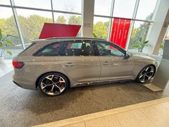 -上海永达奥诚奥迪4S店(申江路店)