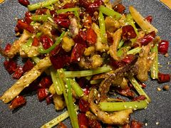 -十三式重庆江湖菜(金茂览秀城店)