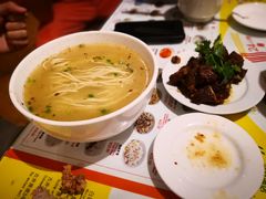 红烧排骨面-古井假日酒店-古井面馆•淮上豆府(长江东路店)