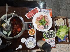 -顺水湾·牛肉牛杂火锅(驾鹤店)