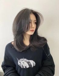 -Tloml salon