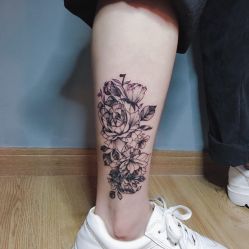 -椿树下·Tattoo纹身工作室