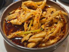 -喃喃椰·糟粕醋·椰子鸡火锅(七堡花园店)