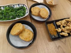 -煲仔皇腊味煲仔饭(经四万达店)