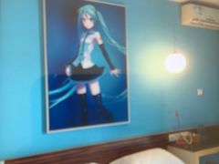 -卡罗酒店(东门晒布地铁站店)