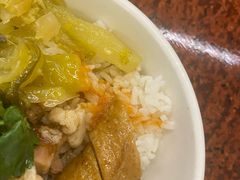 -猪脚洪隆江猪脚饭