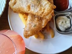 招牌炸鱼-Pekaa啤咖食肆Coffee&Bistro