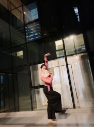 -深舞形体民族舞蹈工作室