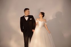 -Mu慕婚纱摄影·超级工作室