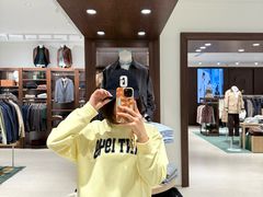 -王府井奥莱棋盘山小镇