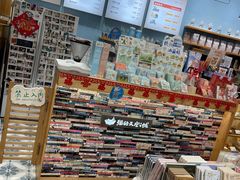 -猫的天空之城概念书店(杭州南宋御街店)