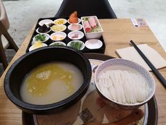 -妈妈故事米线(市府恒隆店)