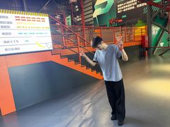 -极限PLAY运动娱乐新世界·团建派对表演休闲馆·室内高空游乐园