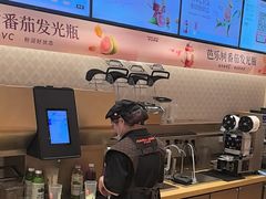 -沪上阿姨·臻选茶饮(上海环球港店)