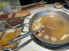 -左庭右院鲜牛肉火锅(金山万达店)