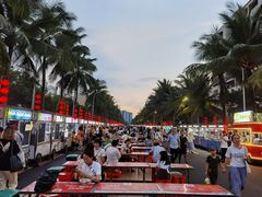 -海大南门夜市(海富街店)