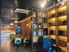 -缦咖电竞酒店(北京鸟巢红军营地铁站店)