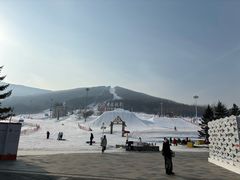 -中旅松花湖滑雪场