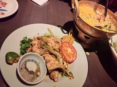 -大头虾越式风味餐厅(光明广场店)