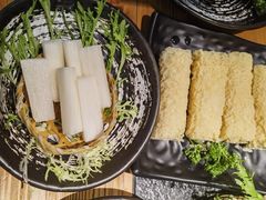 -湊湊火锅·茶憩(南京东路悦荟店)