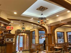 大堂-清真·玛丽亚新疆菜主题餐厅(浙江中路店)